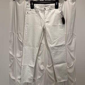 Articles of Society Women’s White Skinny Jeans NEW Size 27